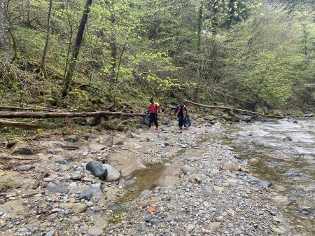 4D4C19A8-003C-4963-895C-6EBC6471B5F4