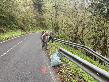 AA4DA119-8749-4BF8-8CA9-7DD878C1D0E3