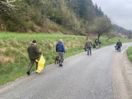 1C8688E2-4611-44CD-9023-44A8EA7CAFF4