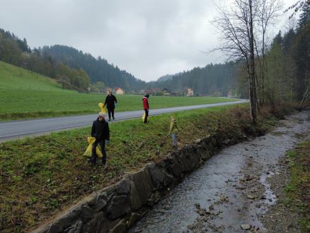 BA7B8EFD-1022-43DF-A85B-D6DBC97682C2