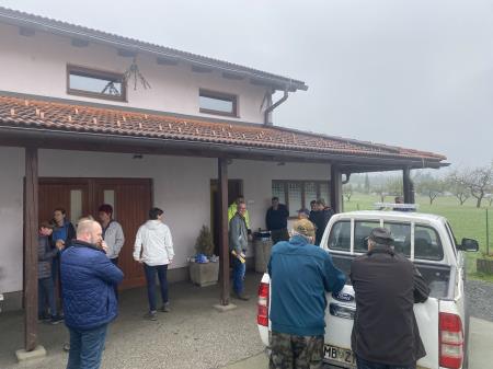 34582B41-8C10-4A16-B153-46FFF9C116A6