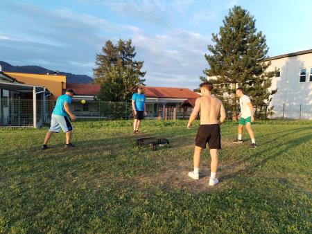 fe7d3a4d-6fd4-4498-92ae-b175ede9d172